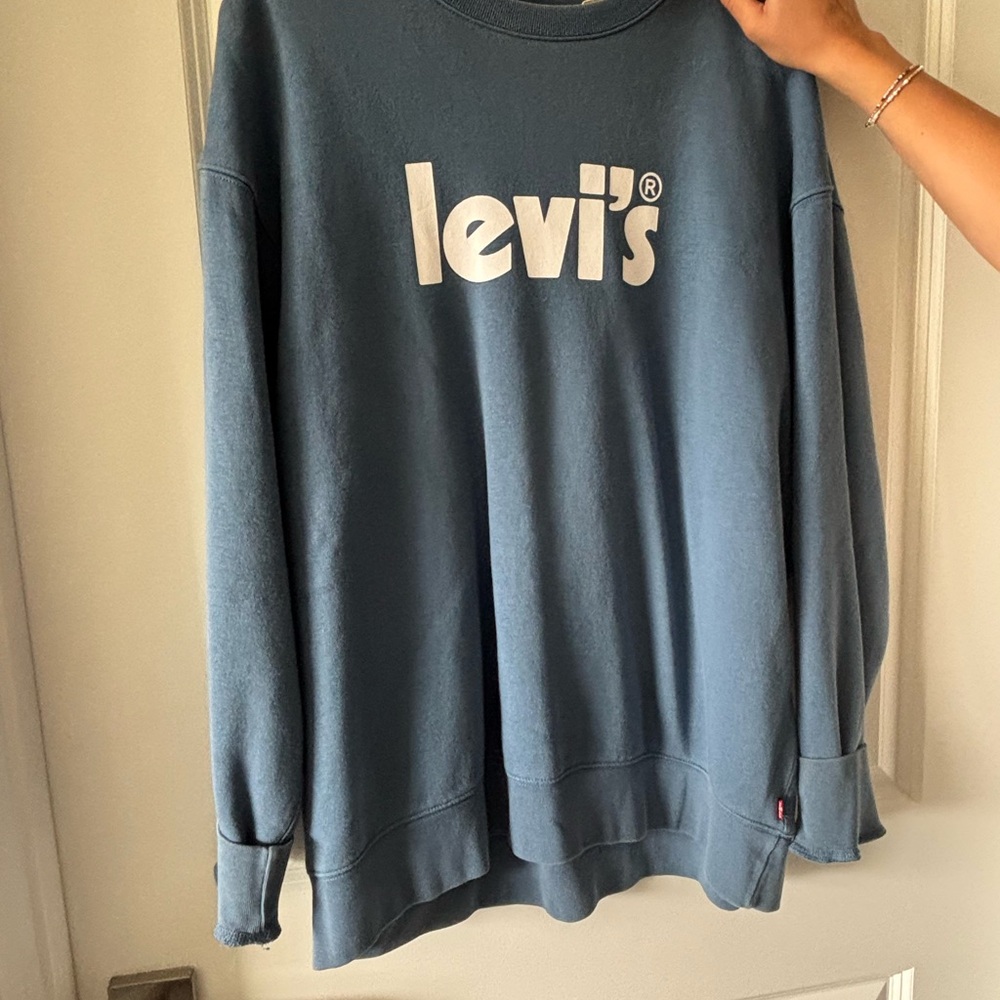 Levi's Blue Crewneck Sweater with Classic Logo